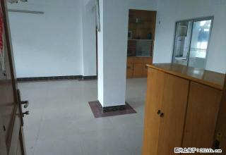 南北通透楼梯房170平板楼配齐家电家具 - 海口28生活网 haikou.28life.com
