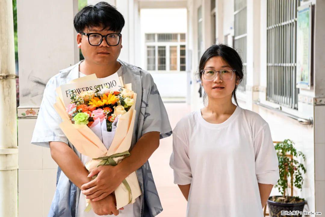 全网追的“扁担女孩”,找了一份暑假工,时薪12元 - 海口生活资讯 - 海口28生活网 haikou.28life.com